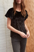 Load image into Gallery viewer, Mackensie Tee - The Posh Loft