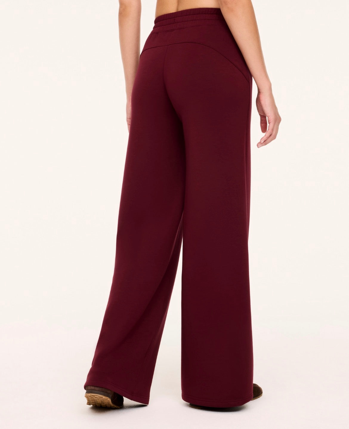 SPANX AirEssentials Wide Leg Pant Petite