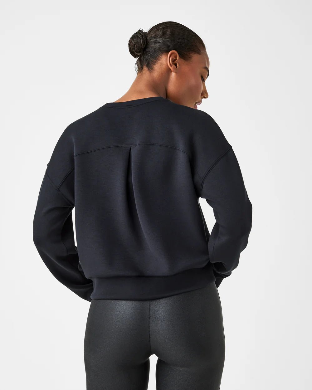 AirEssentials Crewneck - The Posh Loft