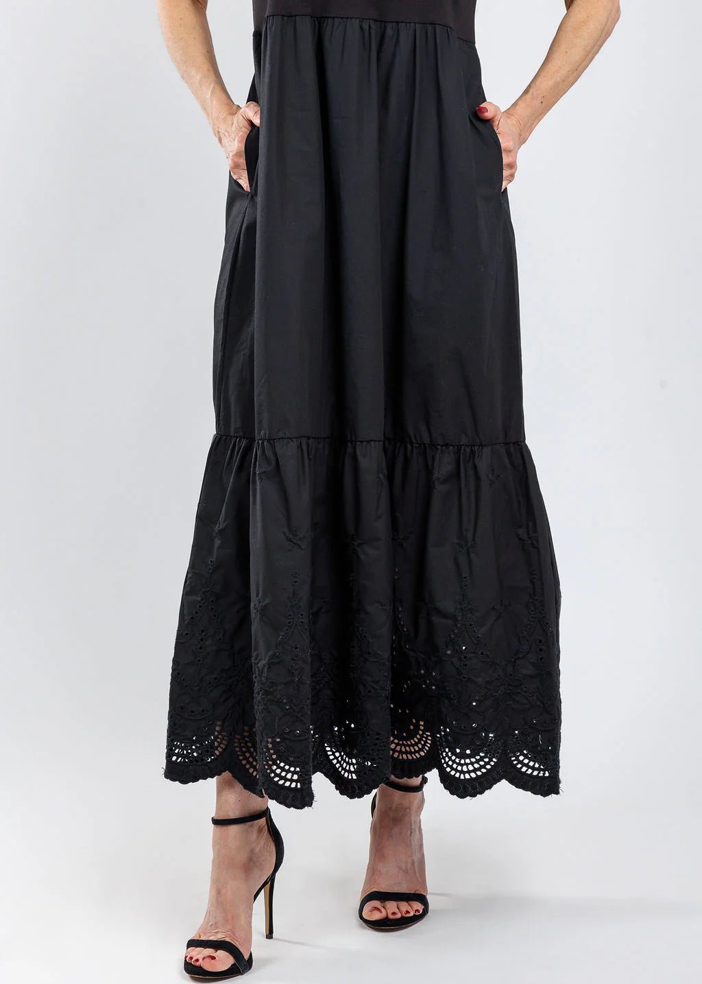 Elliott Lauren Eyelet Maxi Dress Black / S Elliott Lauren Eyelet Maxi Dress Black / S
