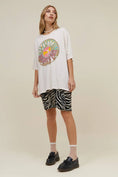 Load image into Gallery viewer, Led Zeppelin Established 1968 OS Tee - The Posh Loft
