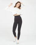 Load image into Gallery viewer, Look At Me Now Seamless Leggings - The Posh Loft
