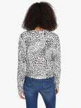 Load image into Gallery viewer, XOXO Sweater - The Posh Loft

